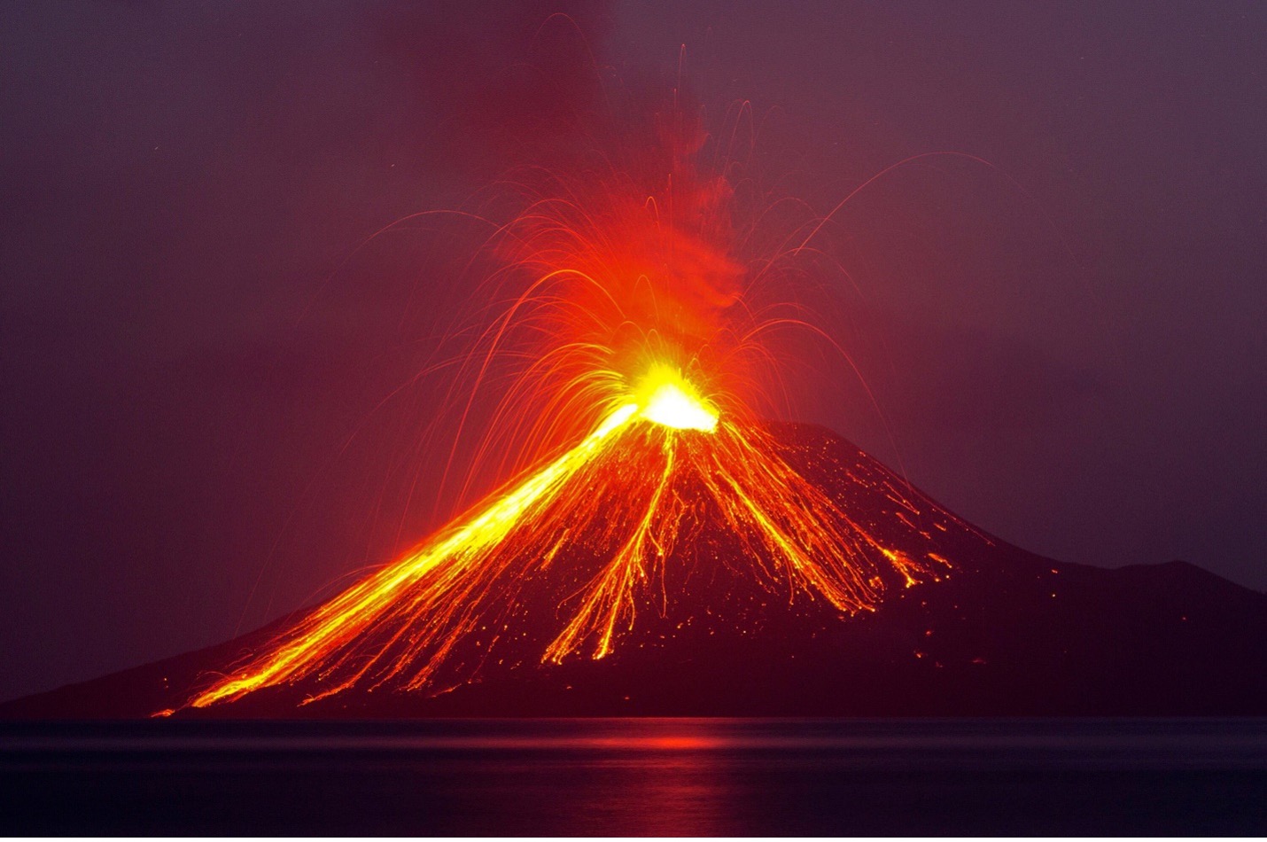 The smaller volcano on Lake Caddo